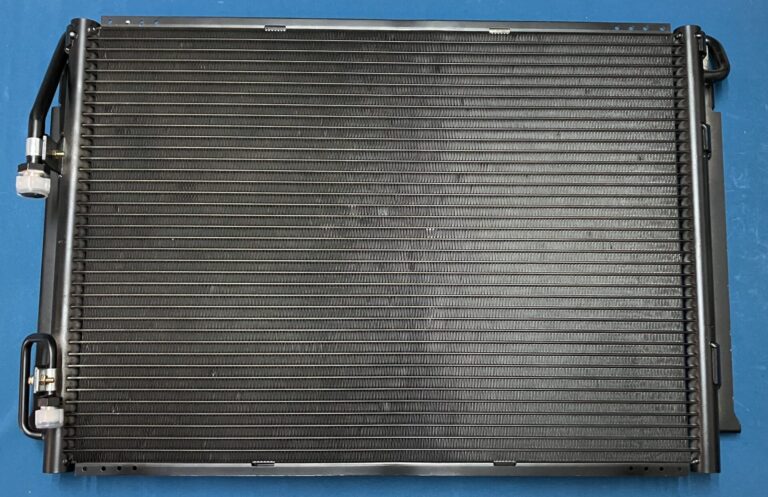 240用エアコンコンデンサー CDS2400