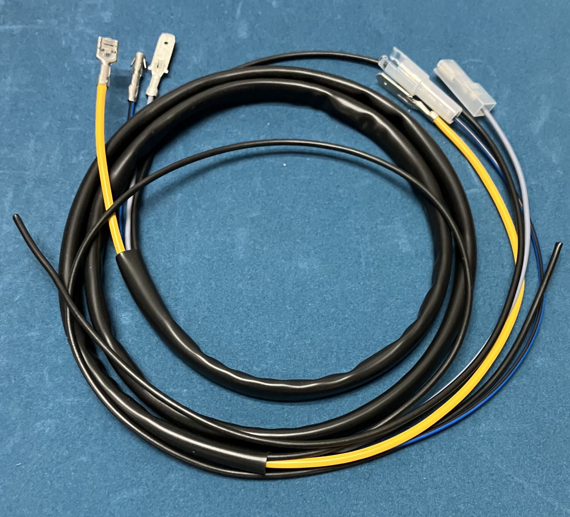 パピポページです デジタルサイネージ Comabo 自立移動式 VTS-43A2＋PN-HW431